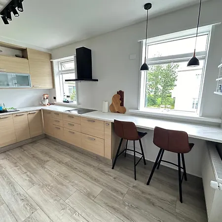 Modern In Safamyri In - Birta Reykjavik